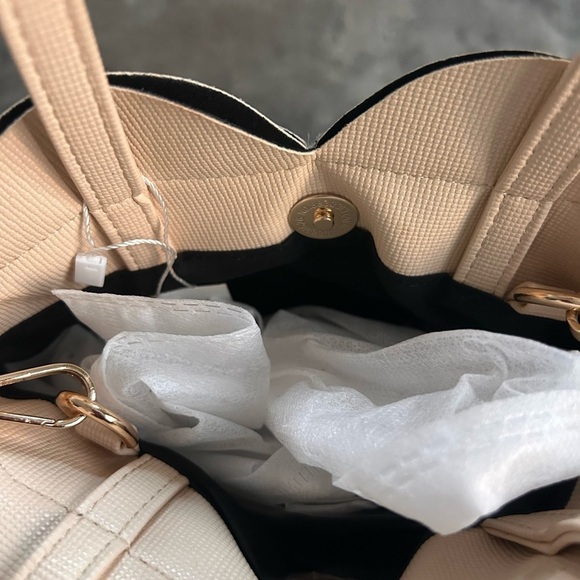 Pedal Bag - Small - Picture 2 of 6